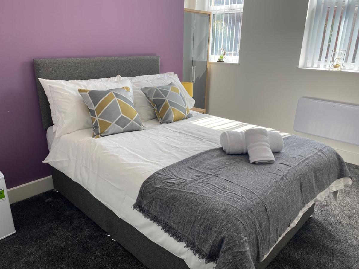 2B Spv Double En-Suite Room Wakefield Exteriér fotografie